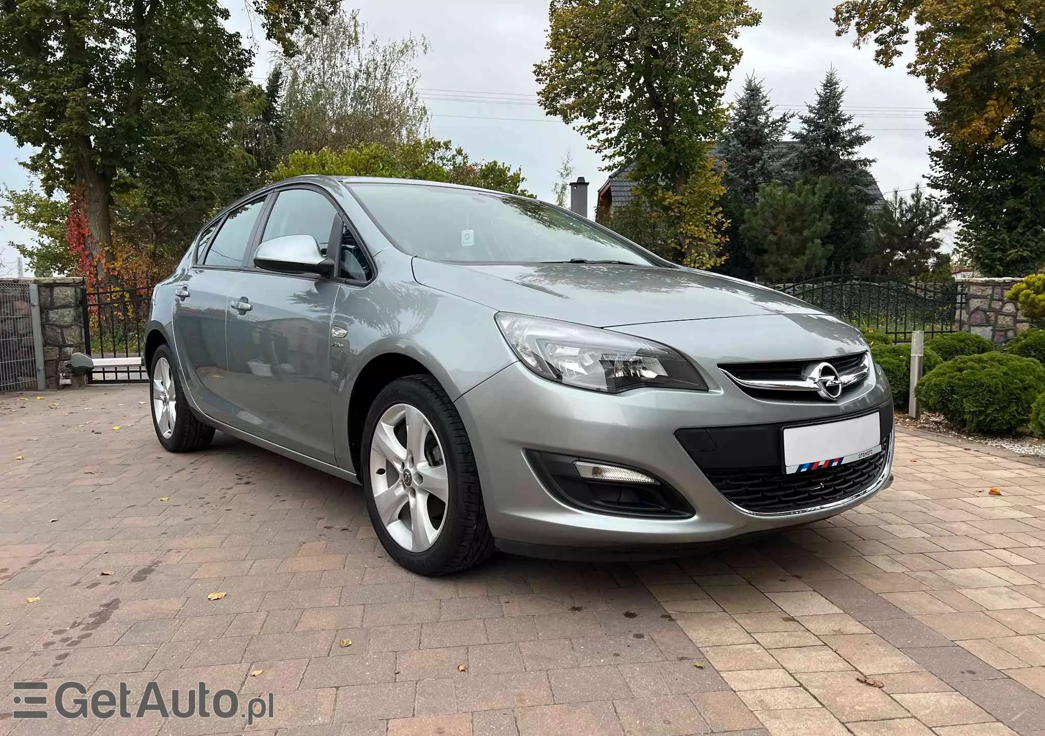 OPEL Astra 1.4 Turbo Design Edition