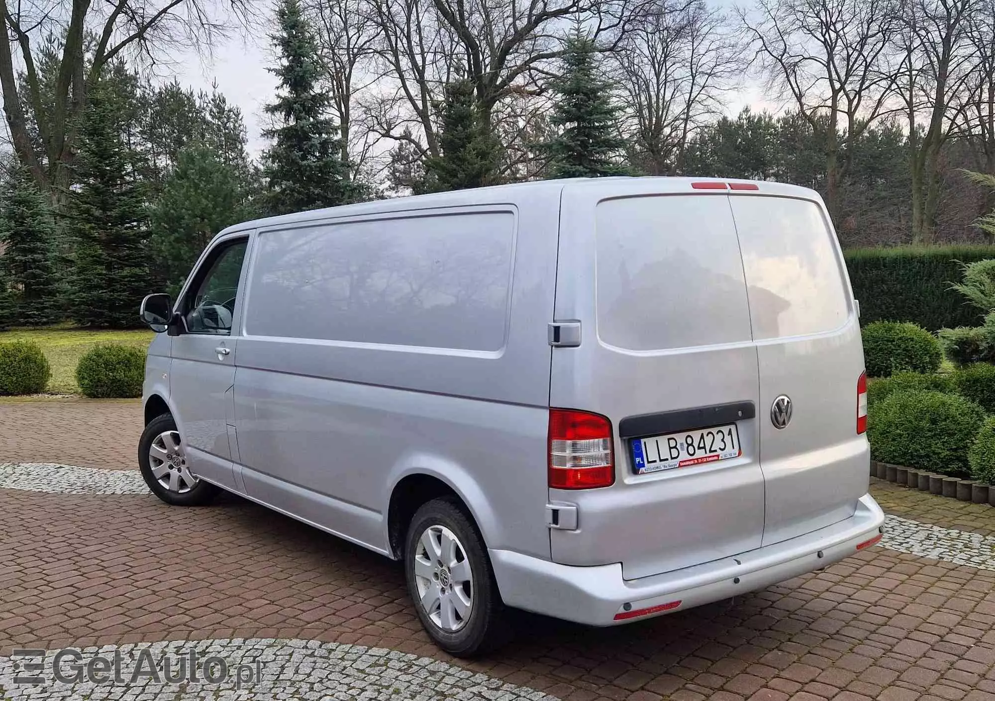 VOLKSWAGEN Transporter 