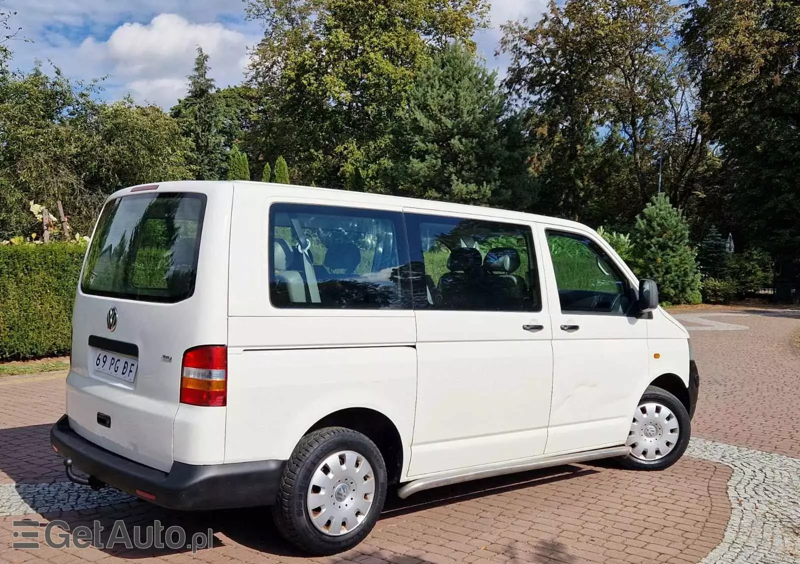 VOLKSWAGEN Transporter Shuttle Mixt