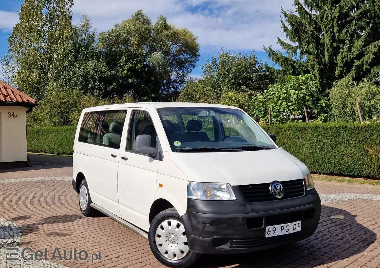 VOLKSWAGEN Transporter Shuttle Mixt