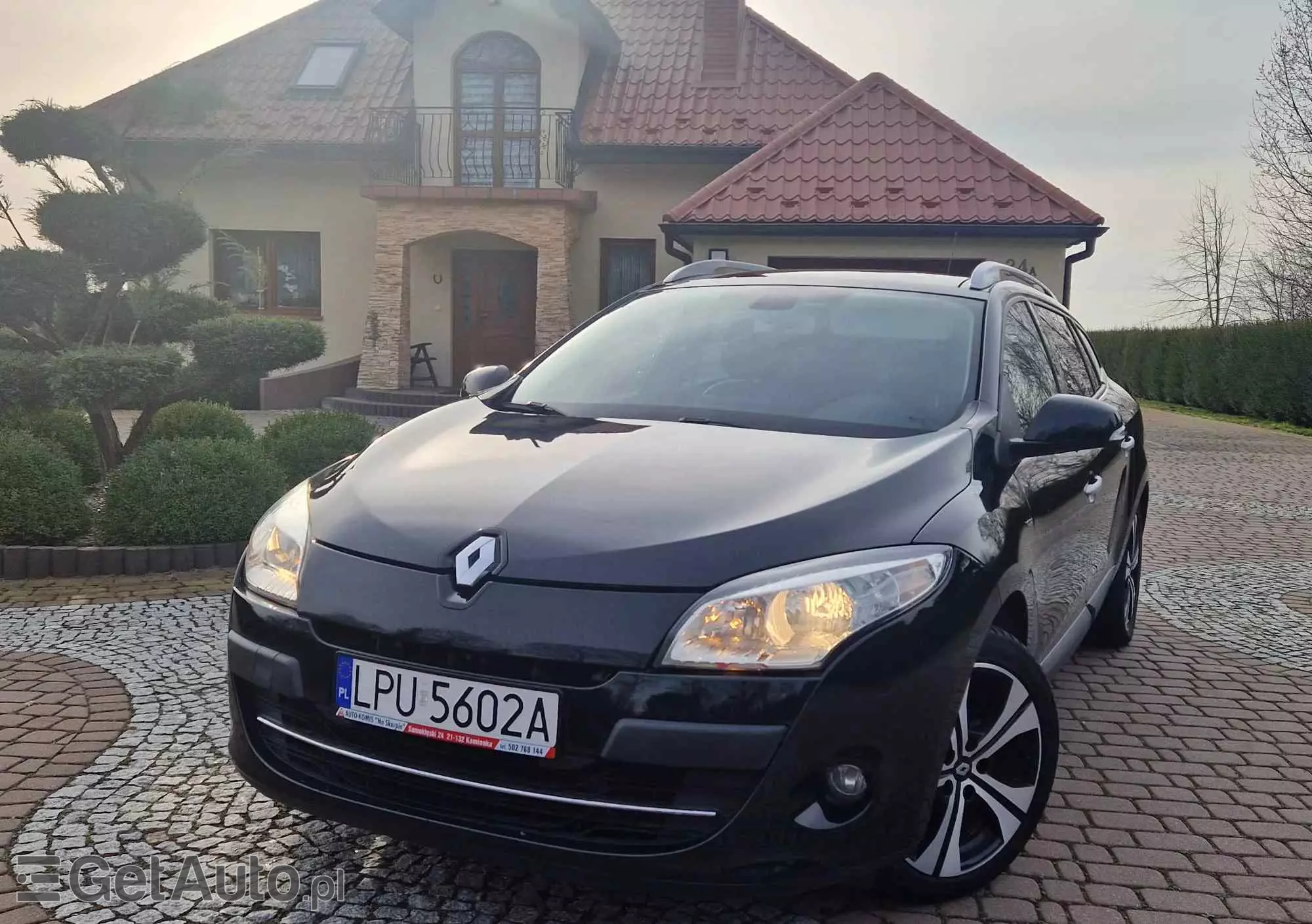 RENAULT Megane Bose Edition 140 CVT