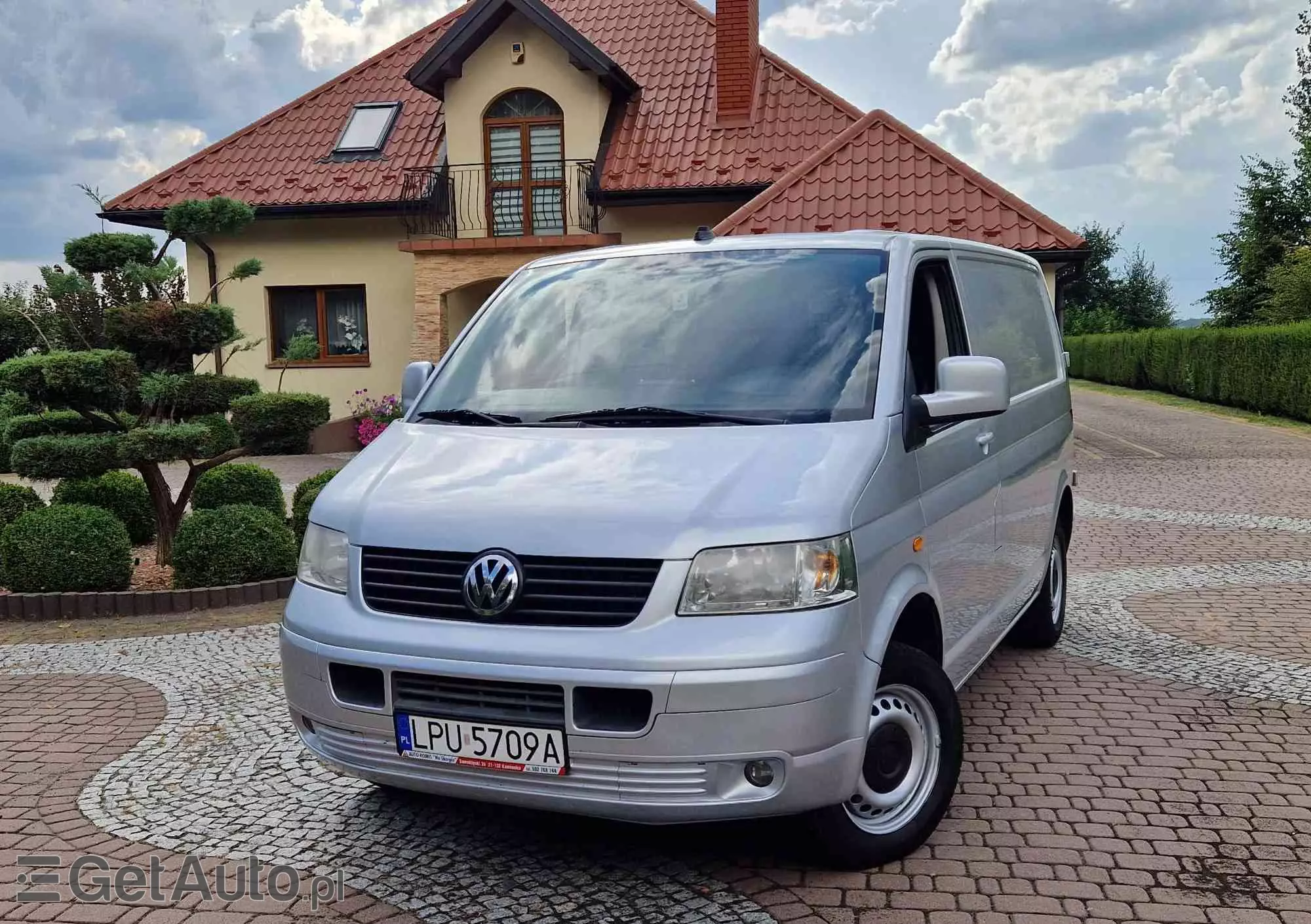 VOLKSWAGEN Transporter 