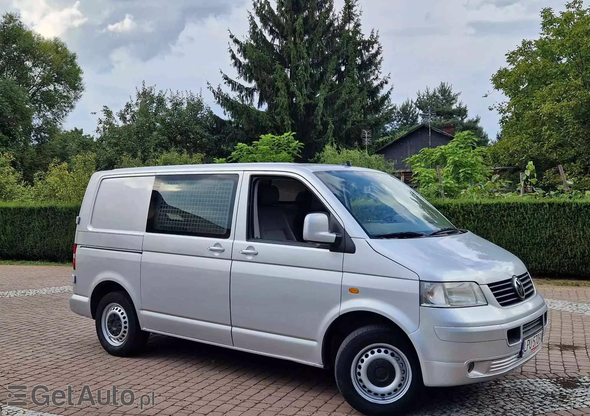 VOLKSWAGEN Transporter 