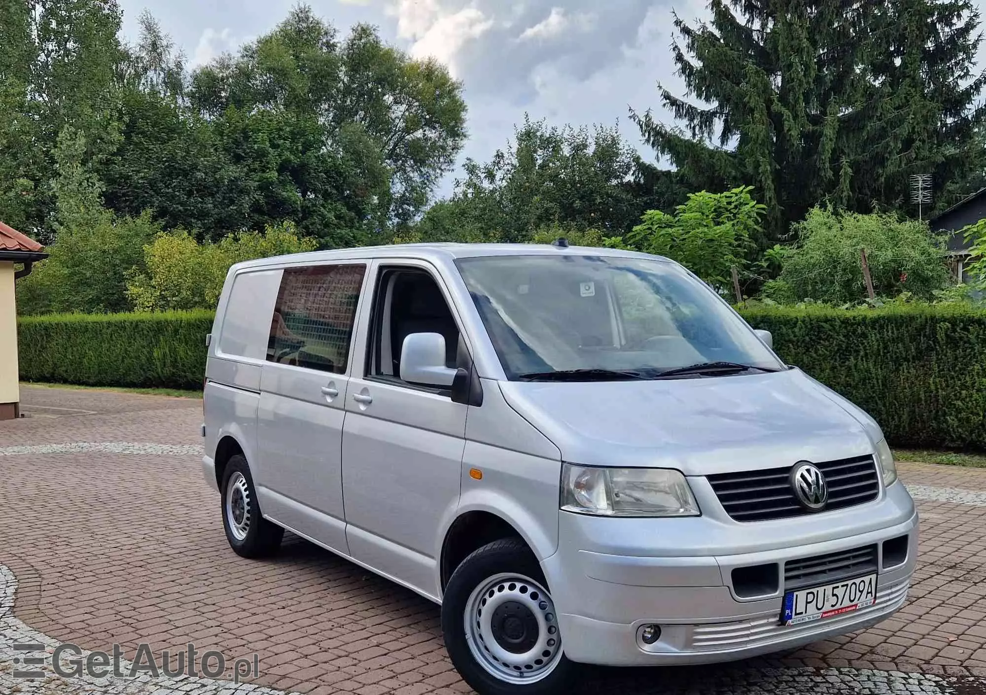 VOLKSWAGEN Transporter 