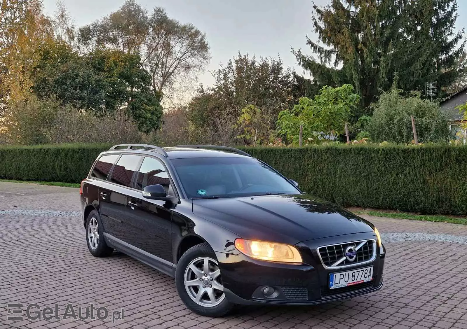 VOLVO V70 Kinetic