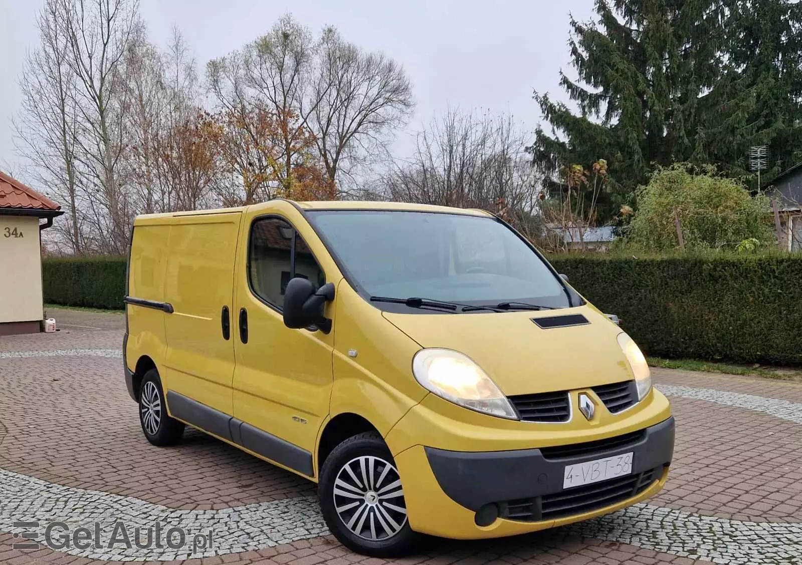 RENAULT Trafic 