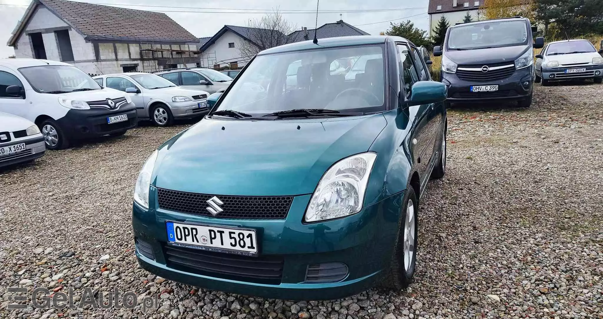 SUZUKI Swift 