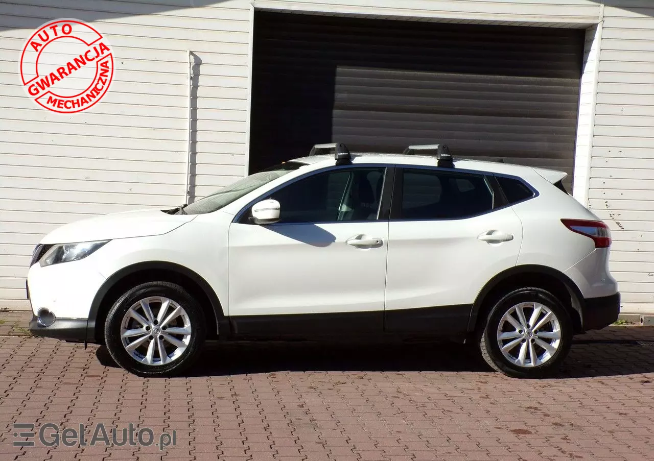 NISSAN Qashqai Acenta 4x4