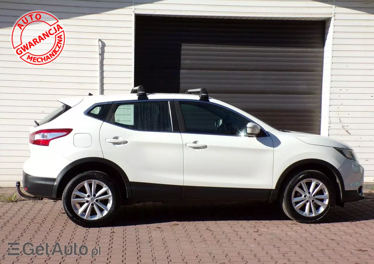 NISSAN Qashqai Acenta 4x4