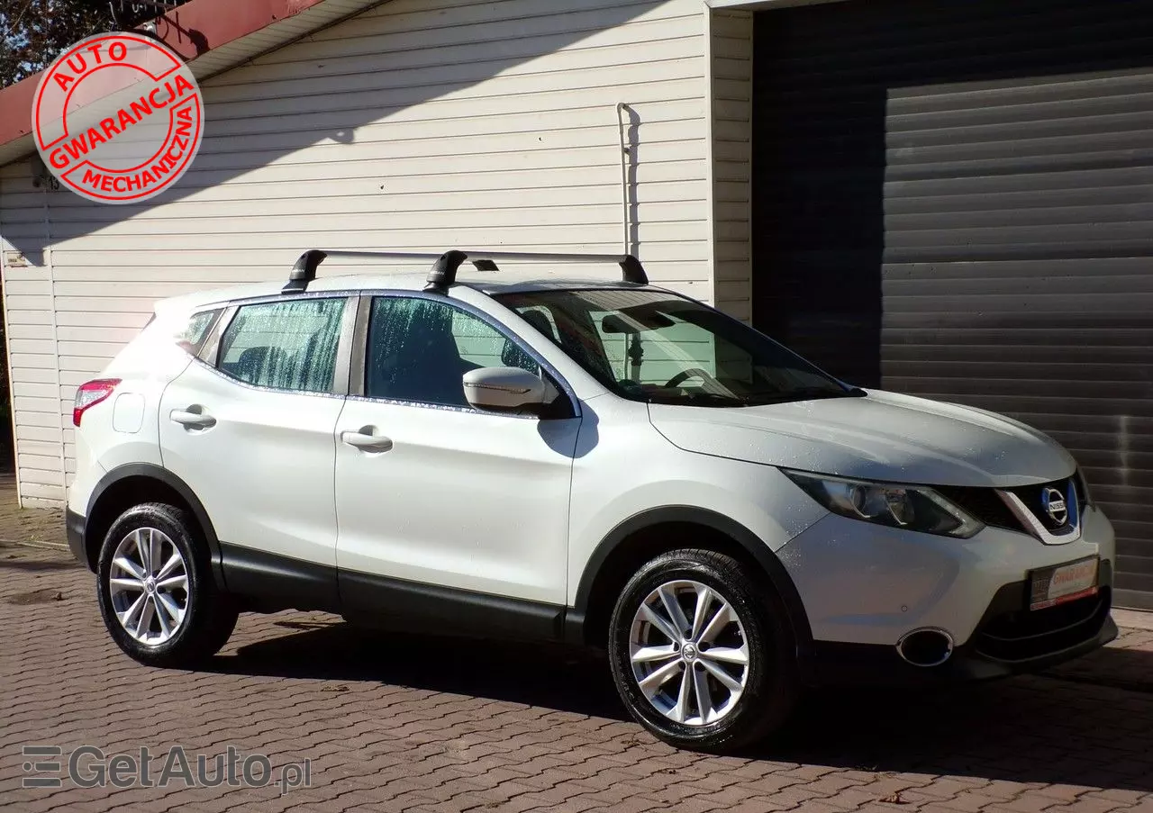 NISSAN Qashqai Acenta 4x4