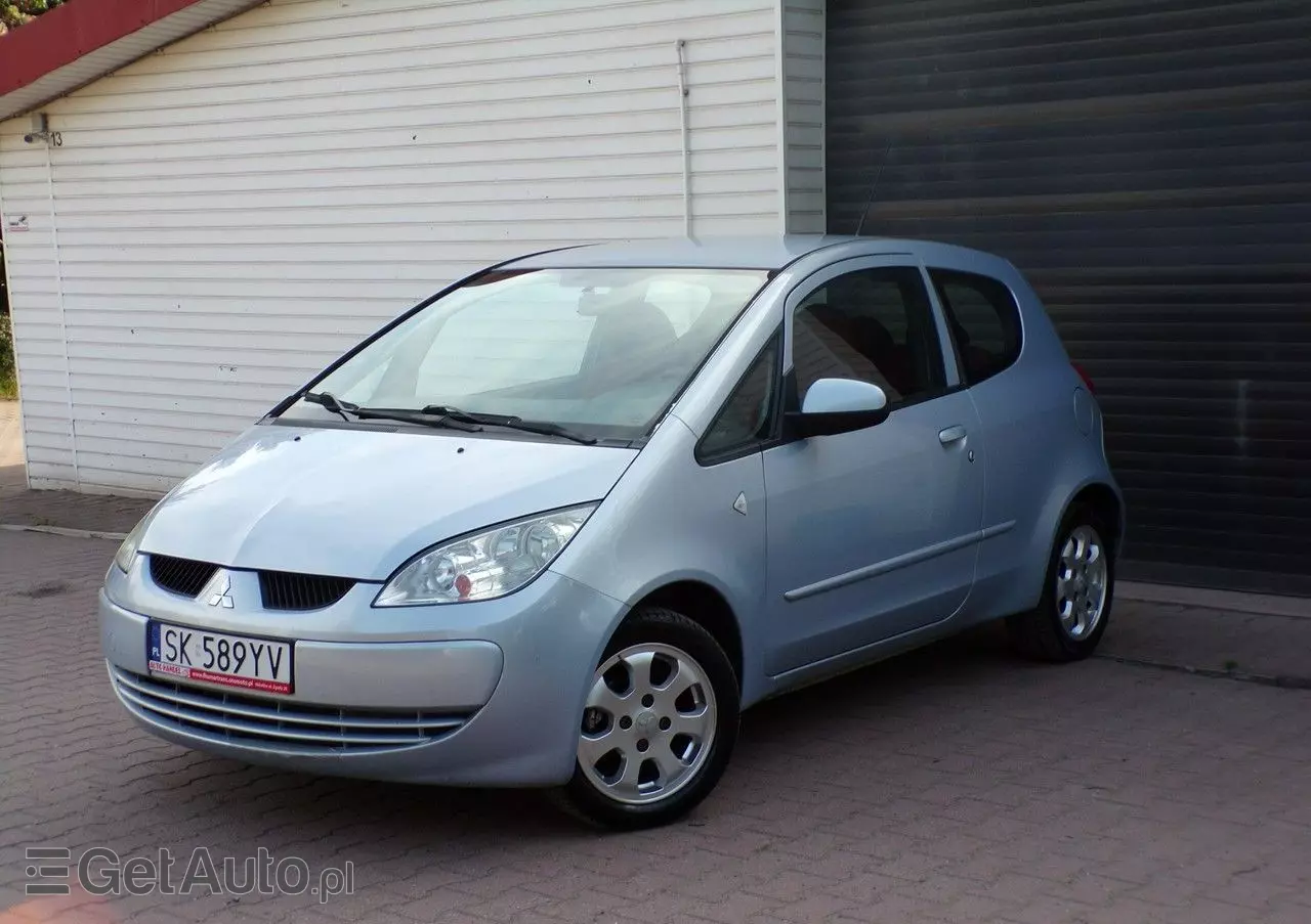 MITSUBISHI Colt 