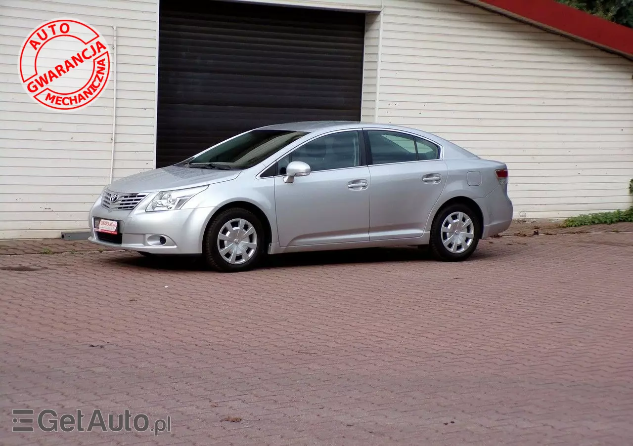 TOYOTA Avensis 