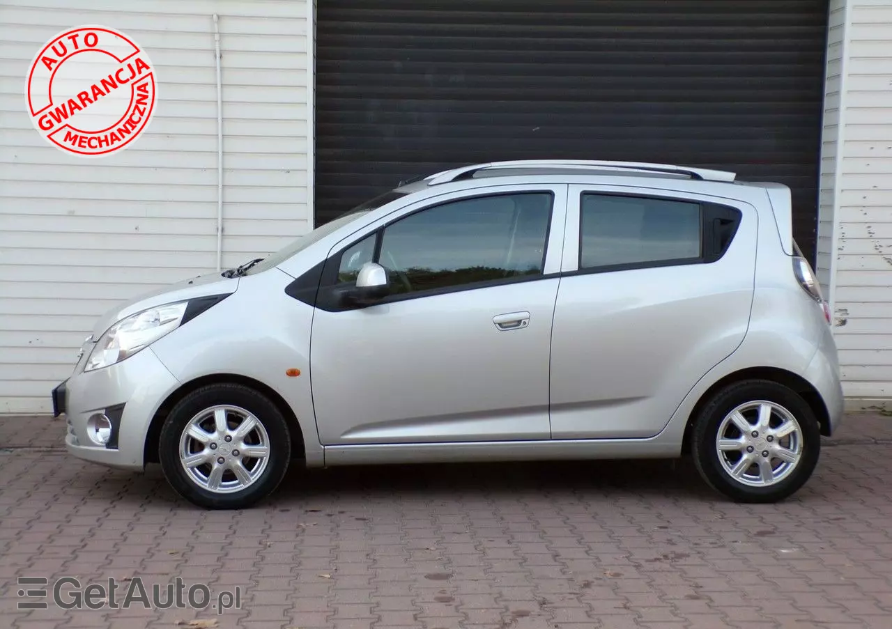 CHEVROLET Spark 