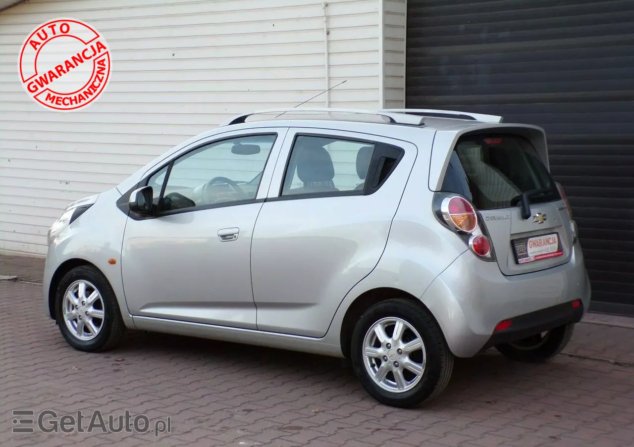 CHEVROLET Spark 