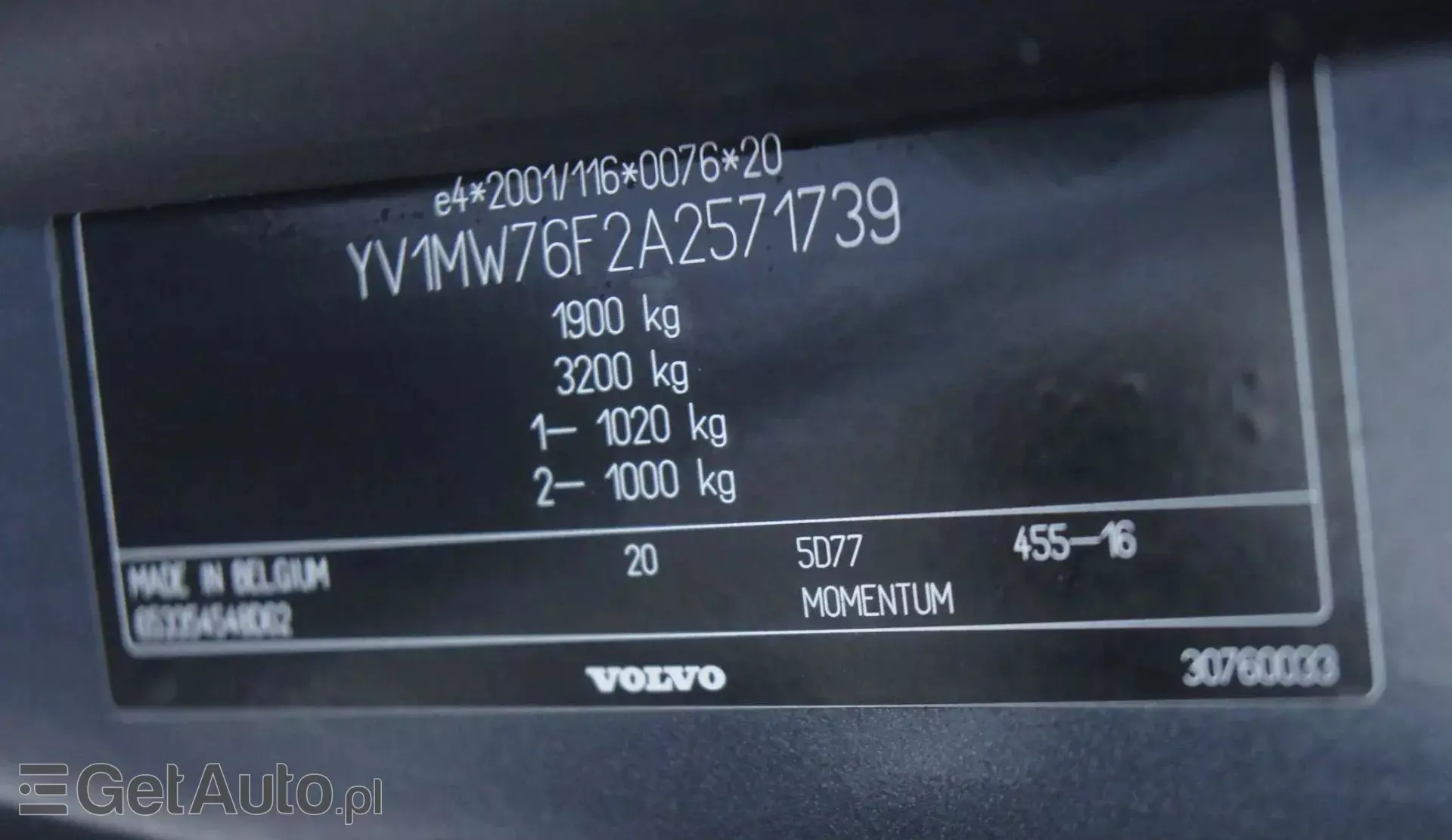 VOLVO V50 