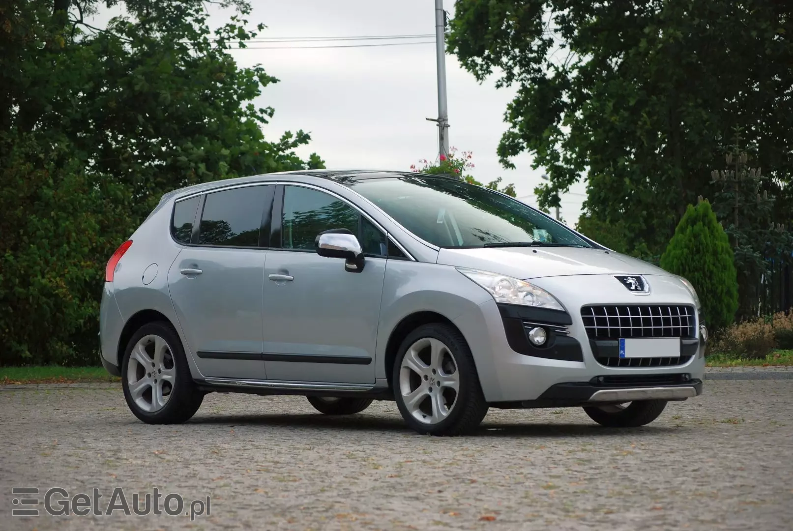 PEUGEOT 3008 Premium 110 Aut.