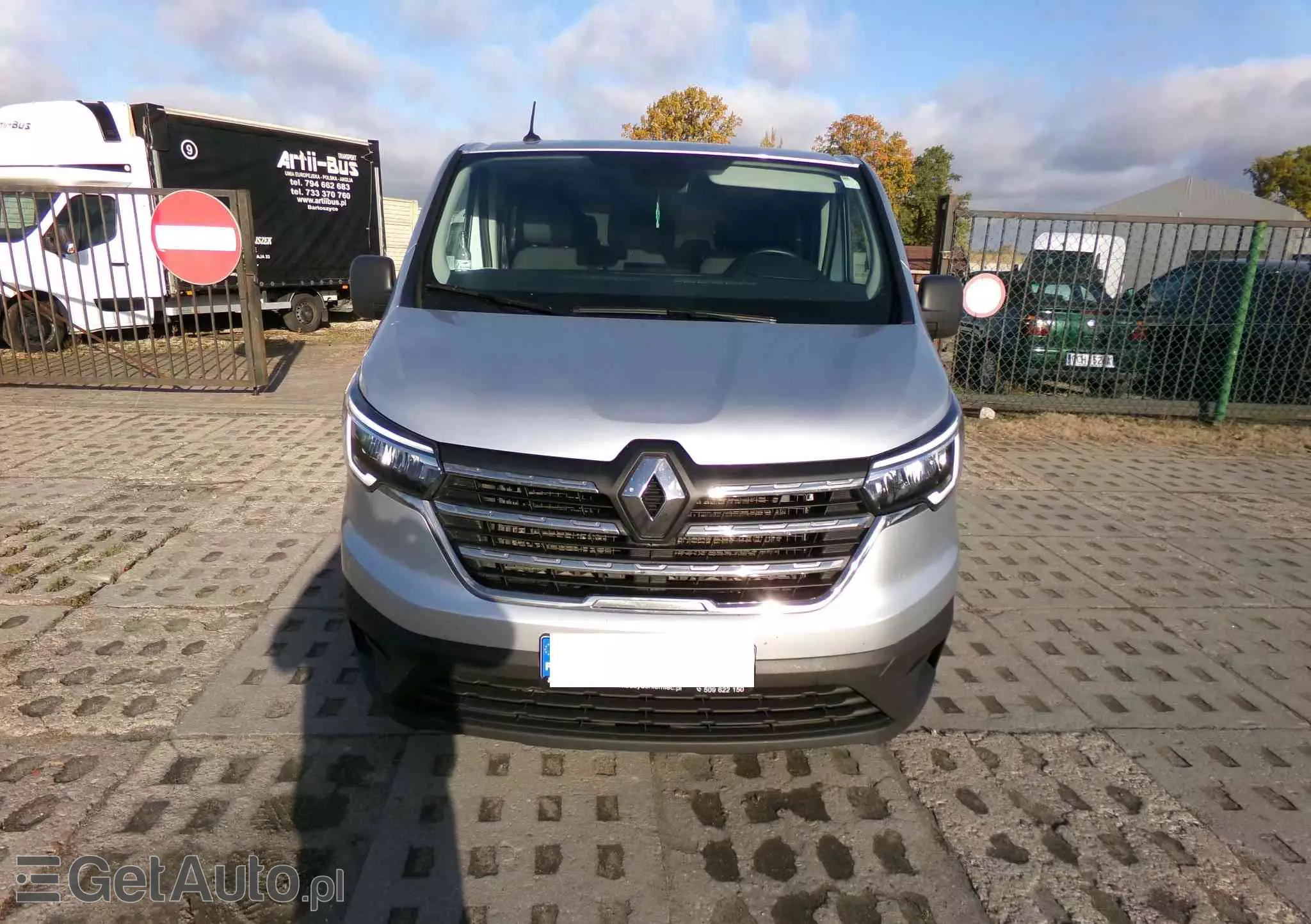 RENAULT Trafic 