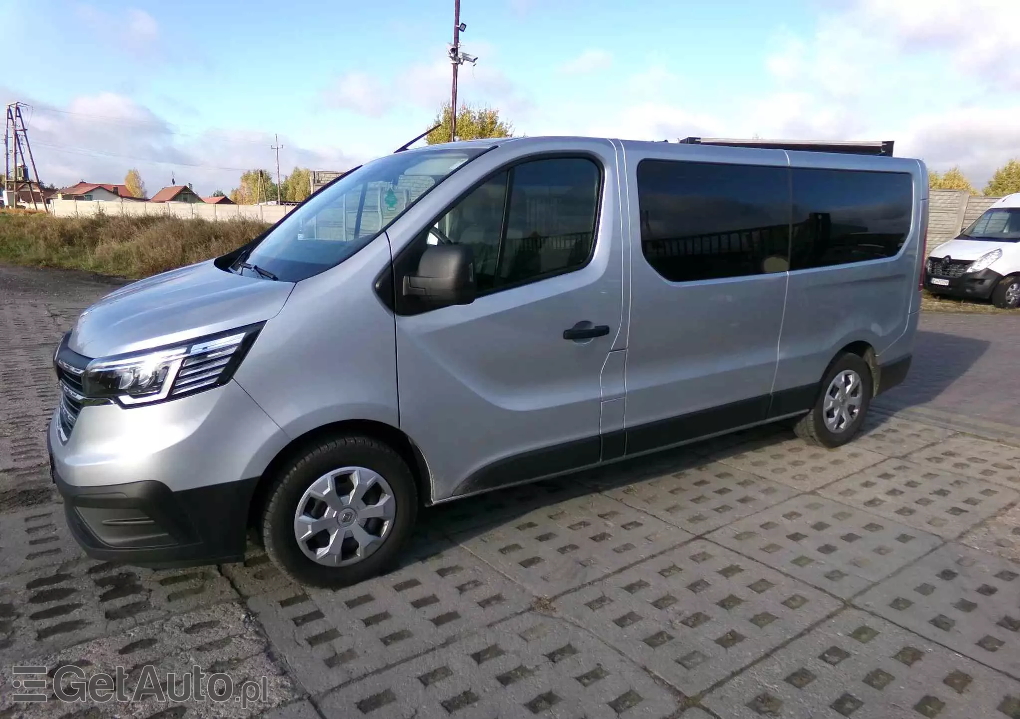 RENAULT Trafic 