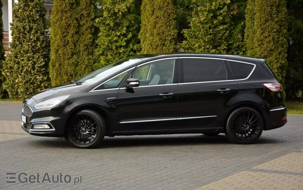 FORD S-Max Vignale Aut.