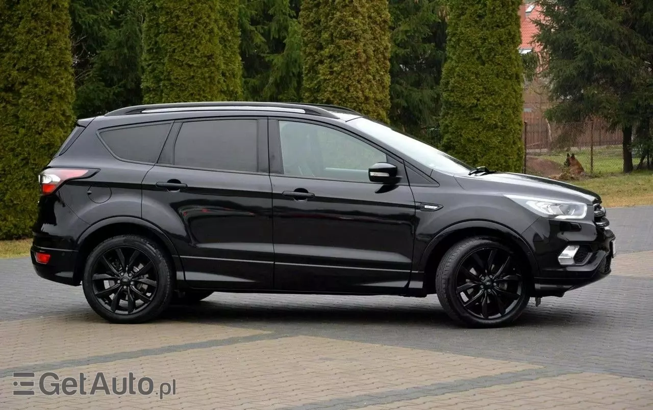 FORD Kuga ST-Line