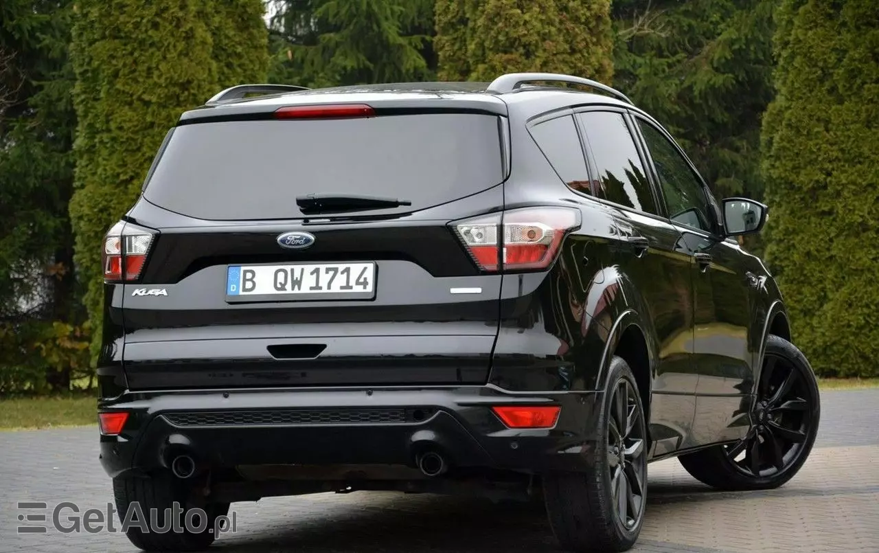 FORD Kuga ST-Line