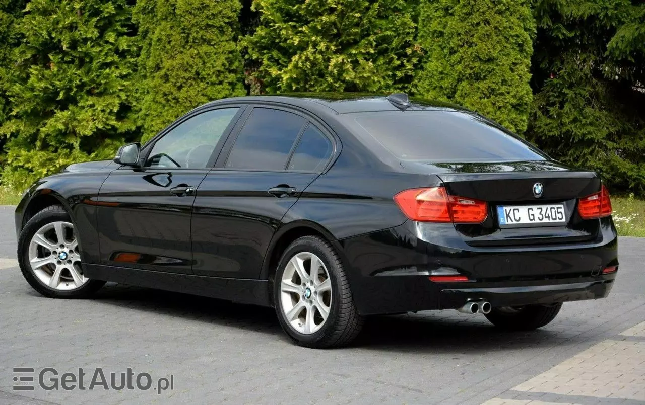 BMW Seria 3 325d Advantage sport