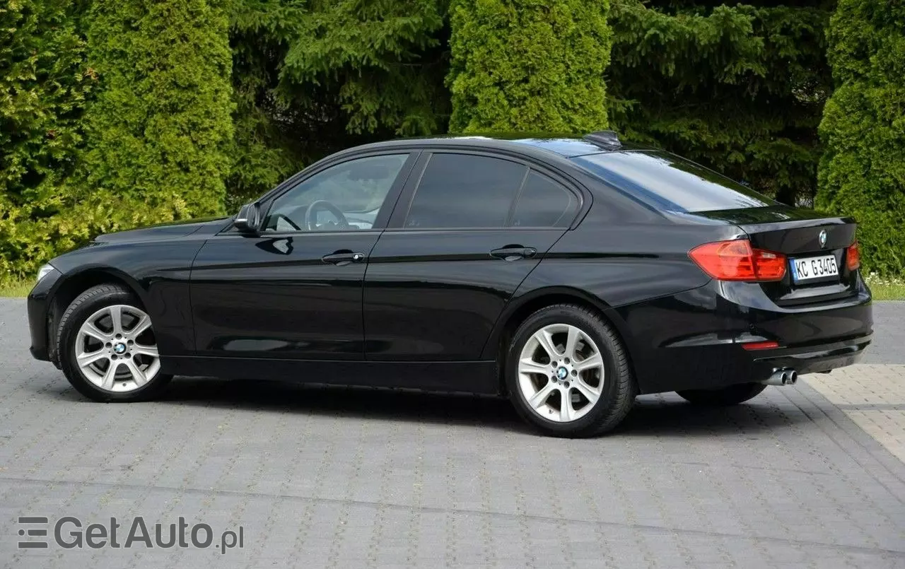 BMW Seria 3 325d Advantage sport