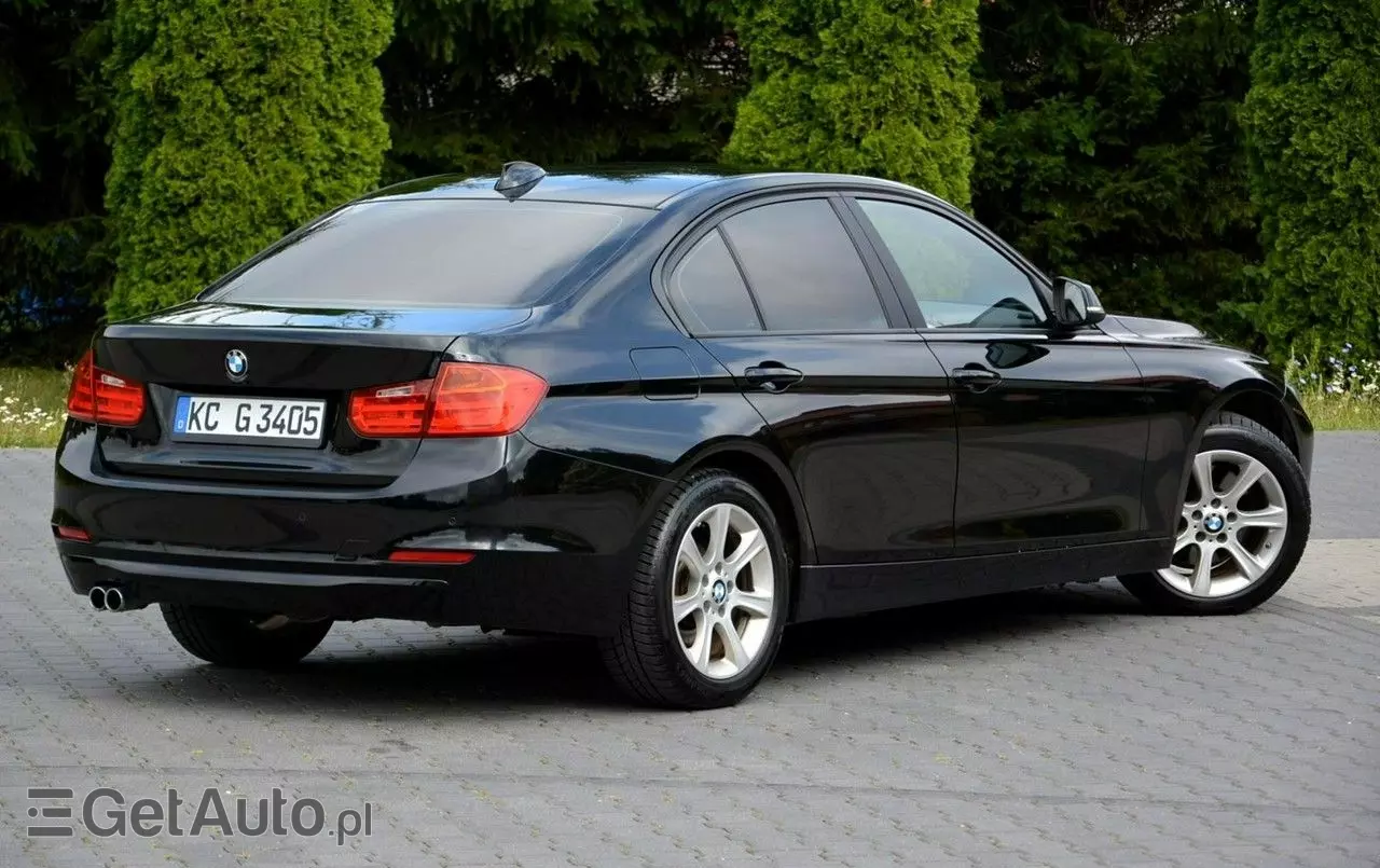 BMW Seria 3 325d Advantage sport