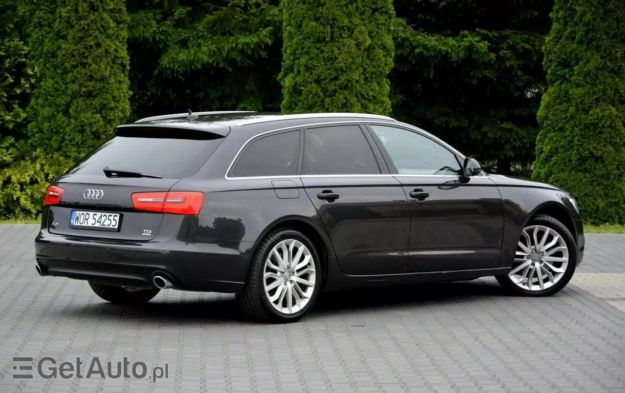 AUDI A6 Avant S tronic