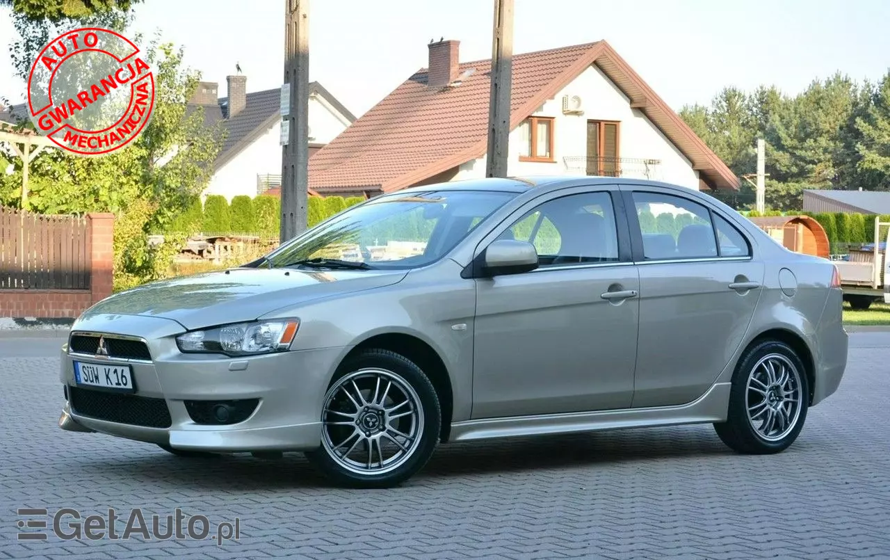 MITSUBISHI Lancer 