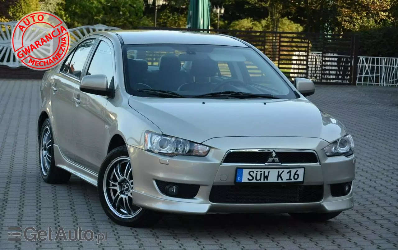 MITSUBISHI Lancer 