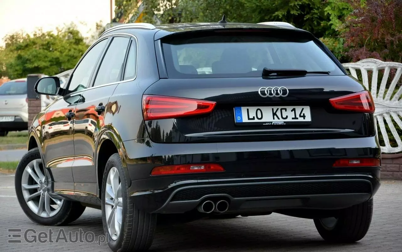 AUDI Q3 S tronic