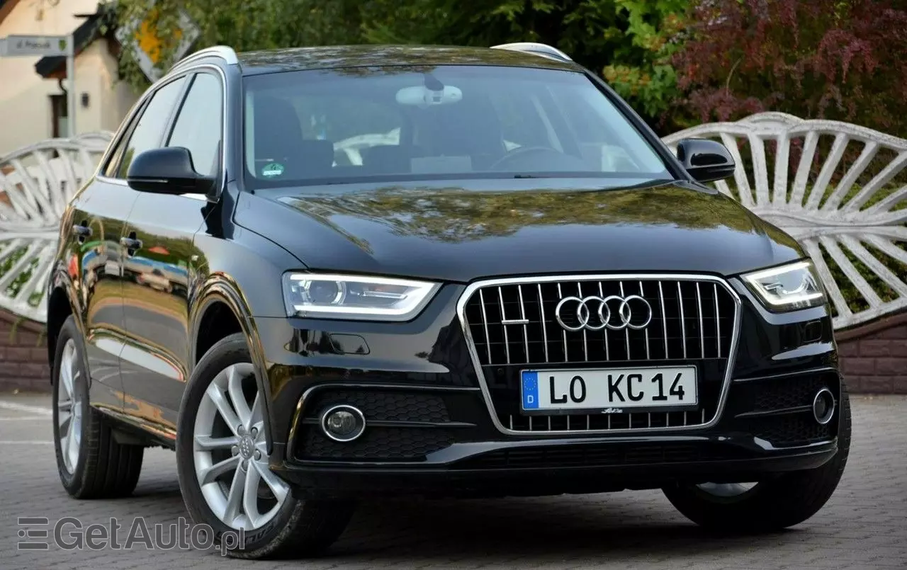 AUDI Q3 S tronic