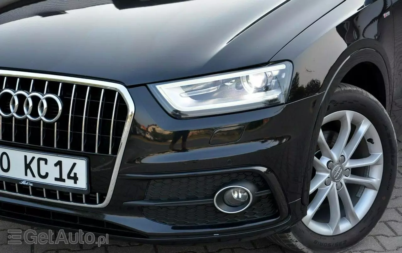 AUDI Q3 S tronic