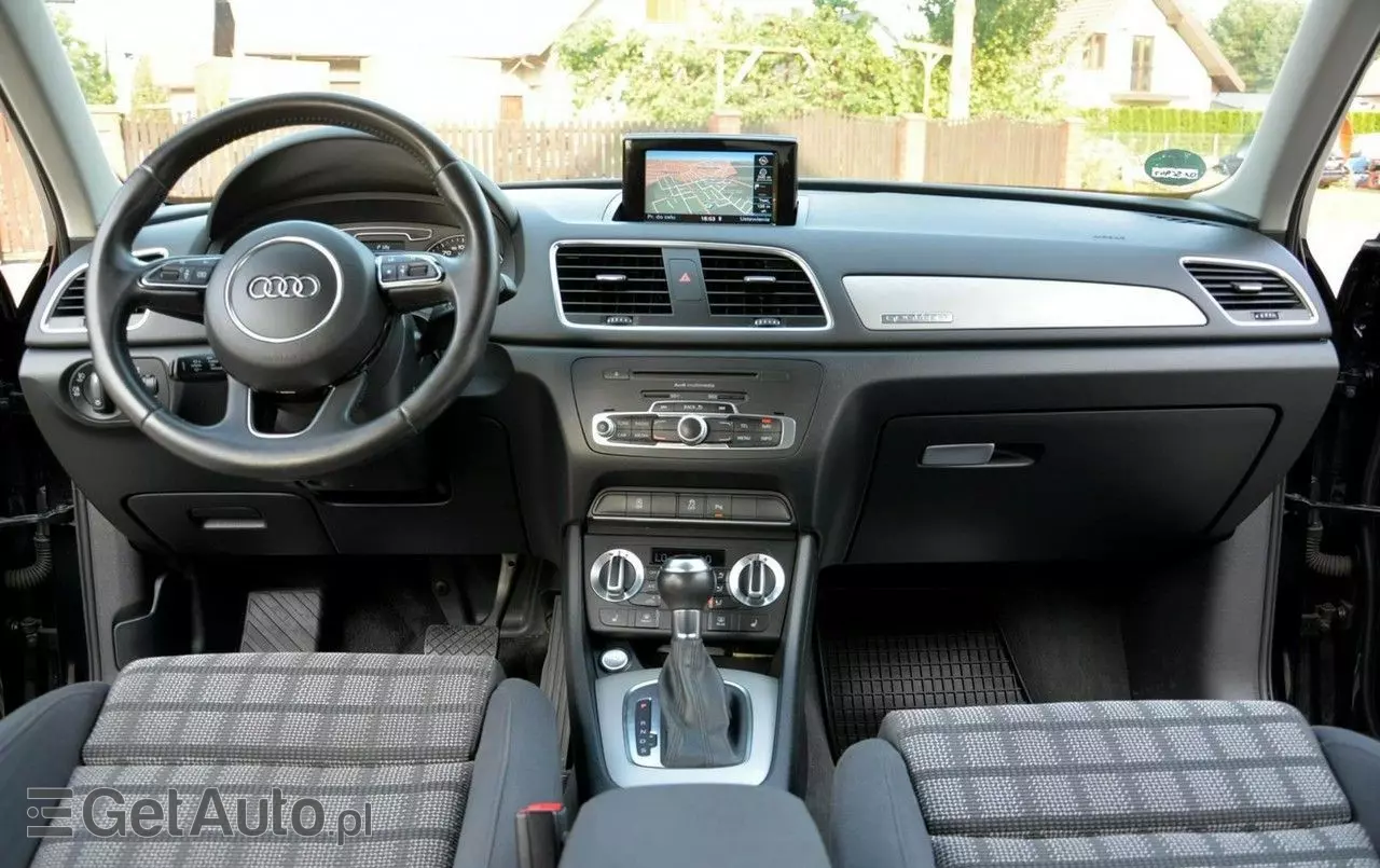 AUDI Q3 S tronic