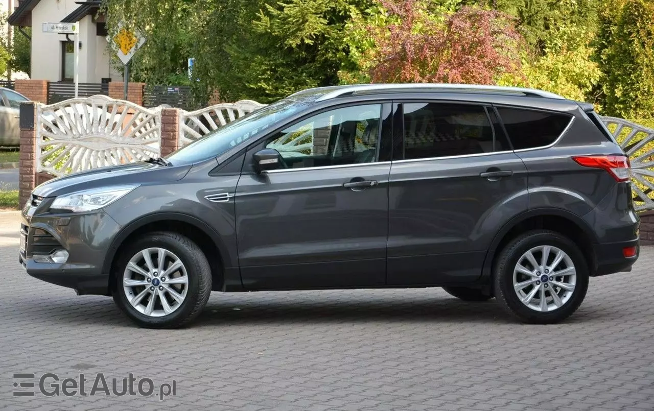 FORD Kuga Titanium Plus 4WD Aut.