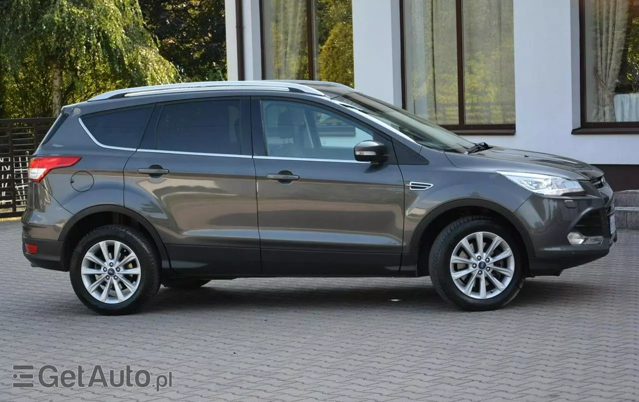 FORD Kuga Titanium Plus 4WD Aut.