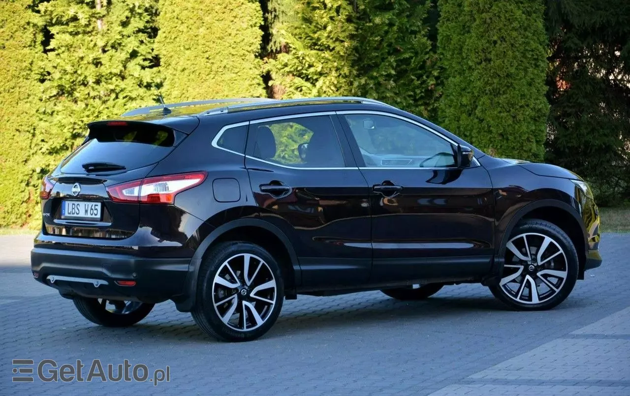 NISSAN Qashqai Tekna