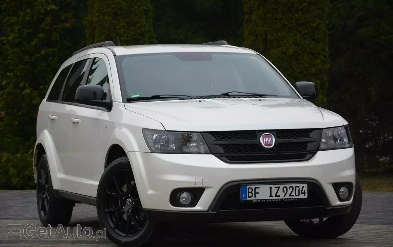 FIAT Freemont Black Code AWD Aut.