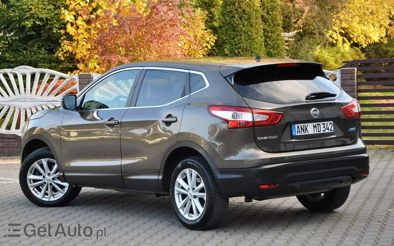 NISSAN Qashqai Active