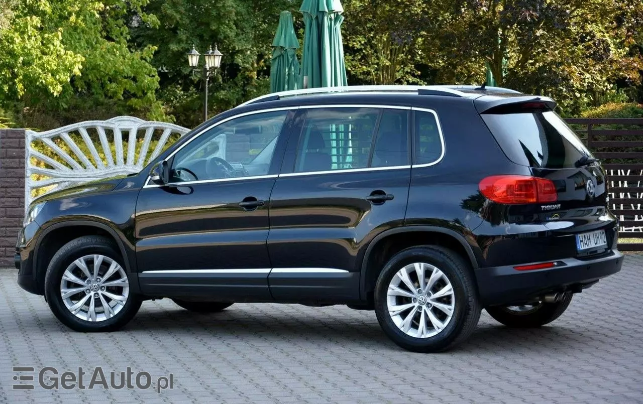 VOLKSWAGEN Tiguan Sport & Style 4 Mot