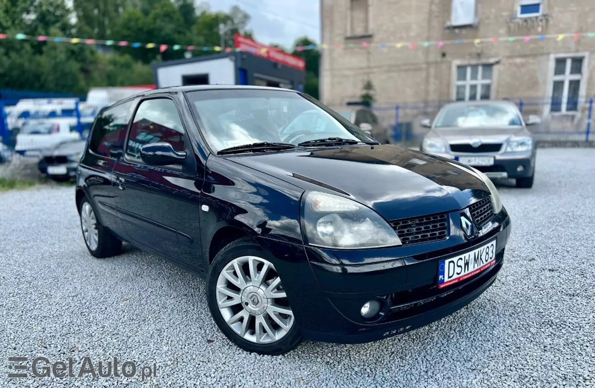 RENAULT Clio 