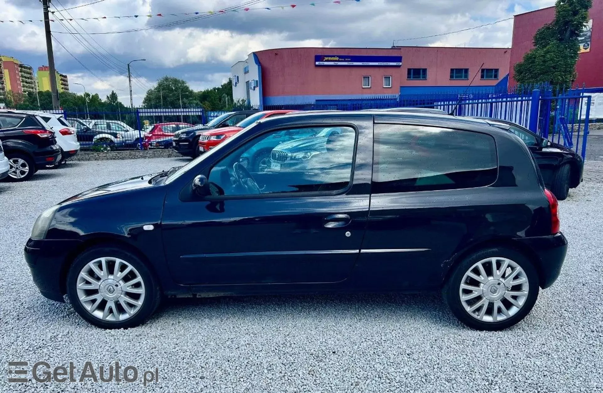 RENAULT Clio 