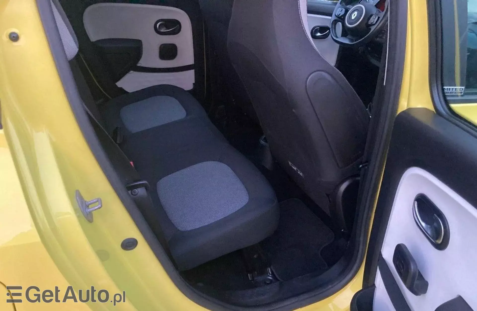 RENAULT Twingo 