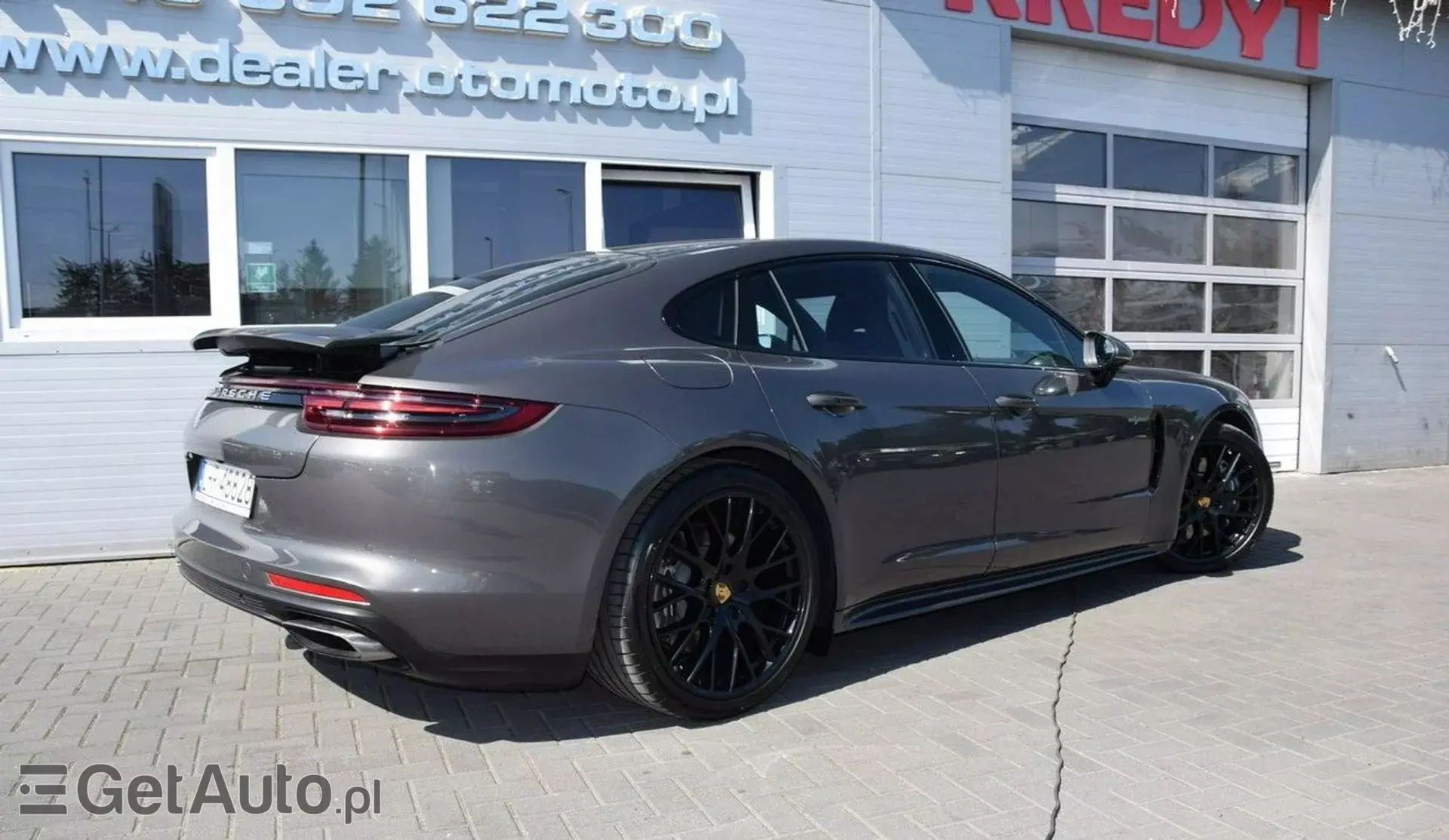 PORSCHE Panamera  4 E-Hybrid