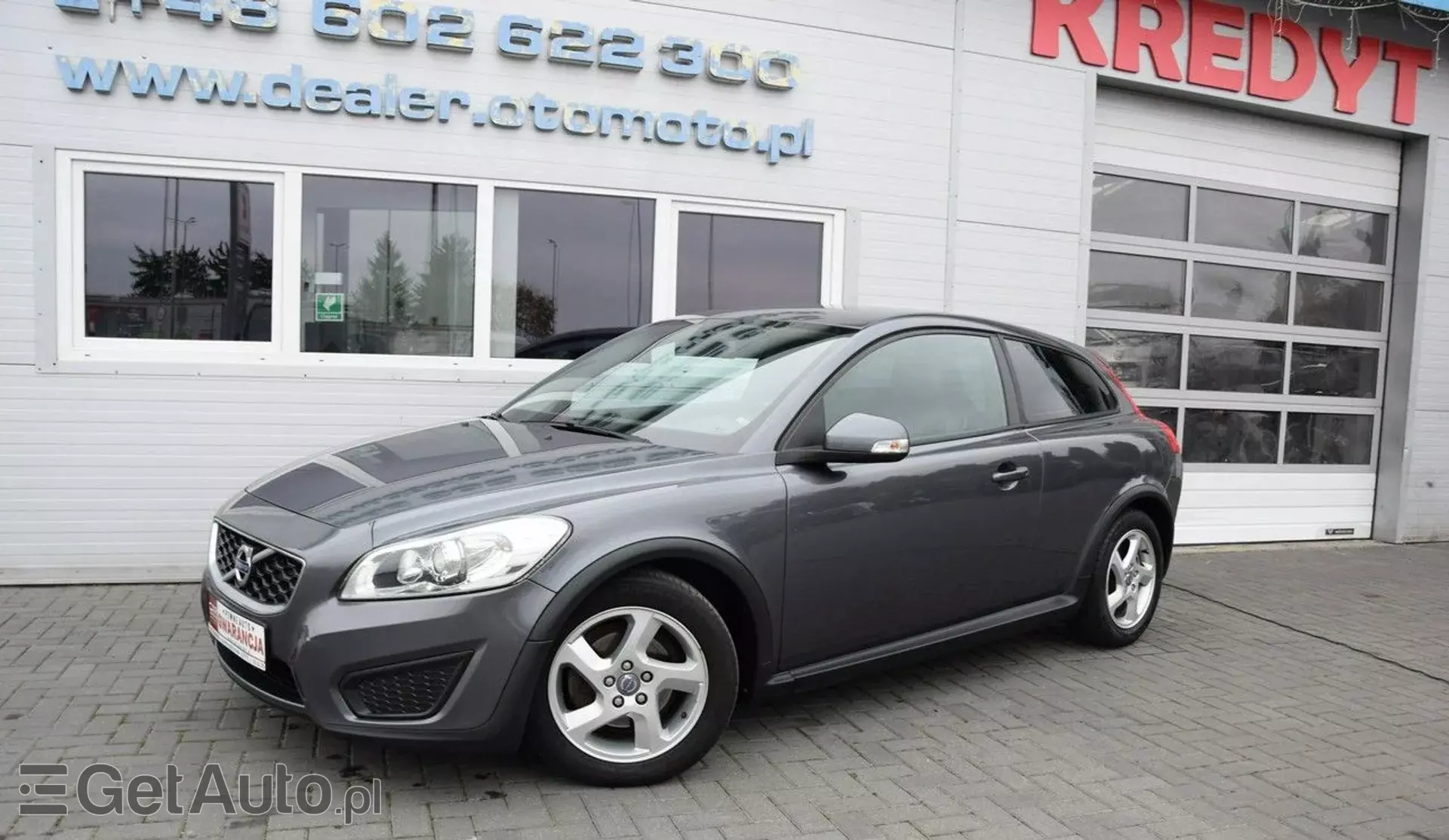 VOLVO C30 