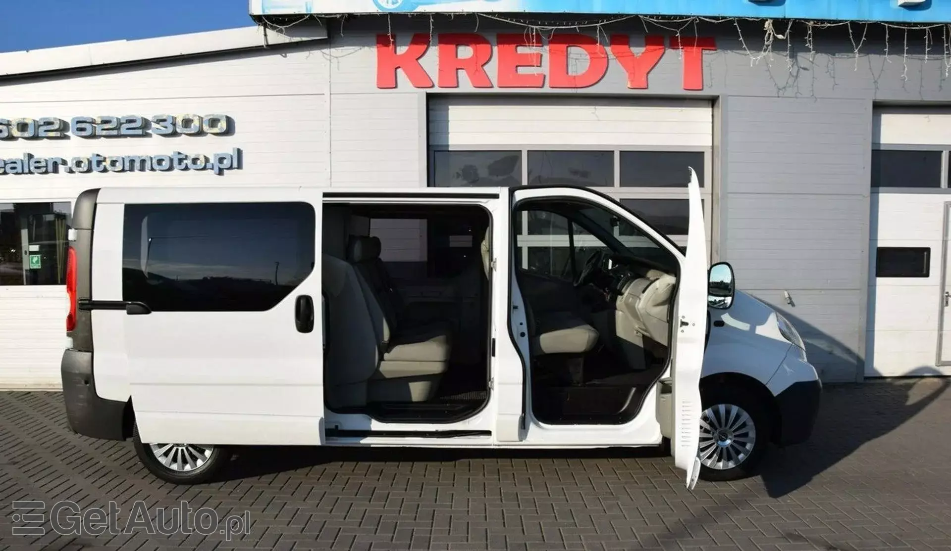 OPEL Vivaro 