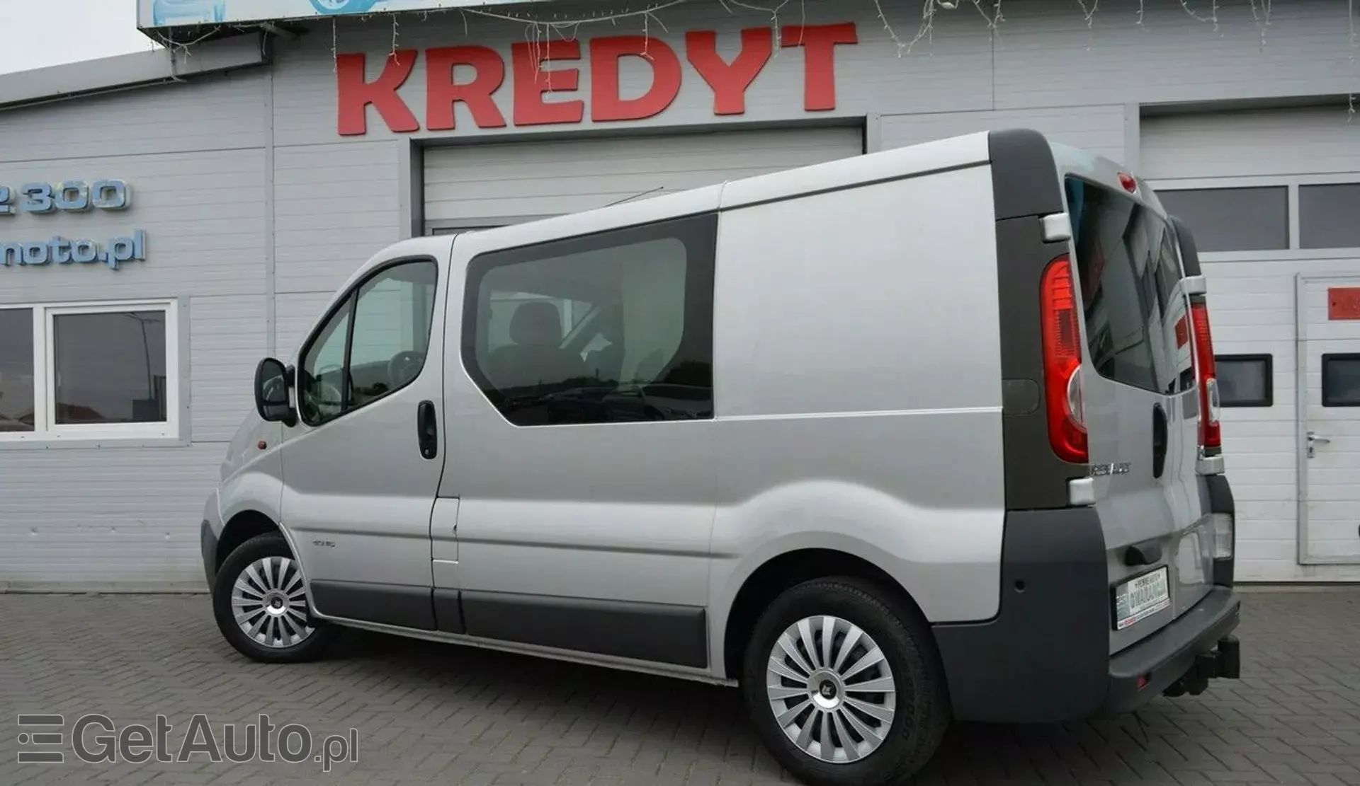 RENAULT Trafic 