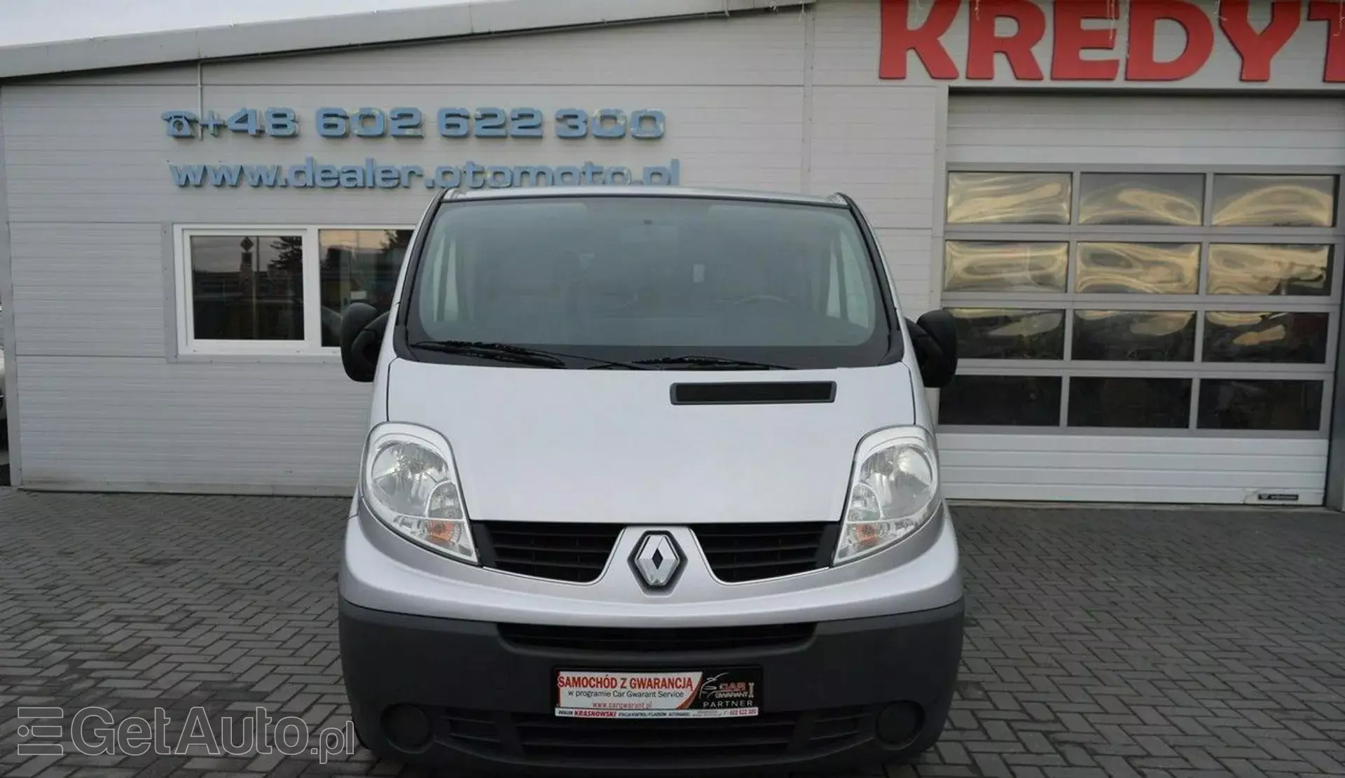 RENAULT Trafic 