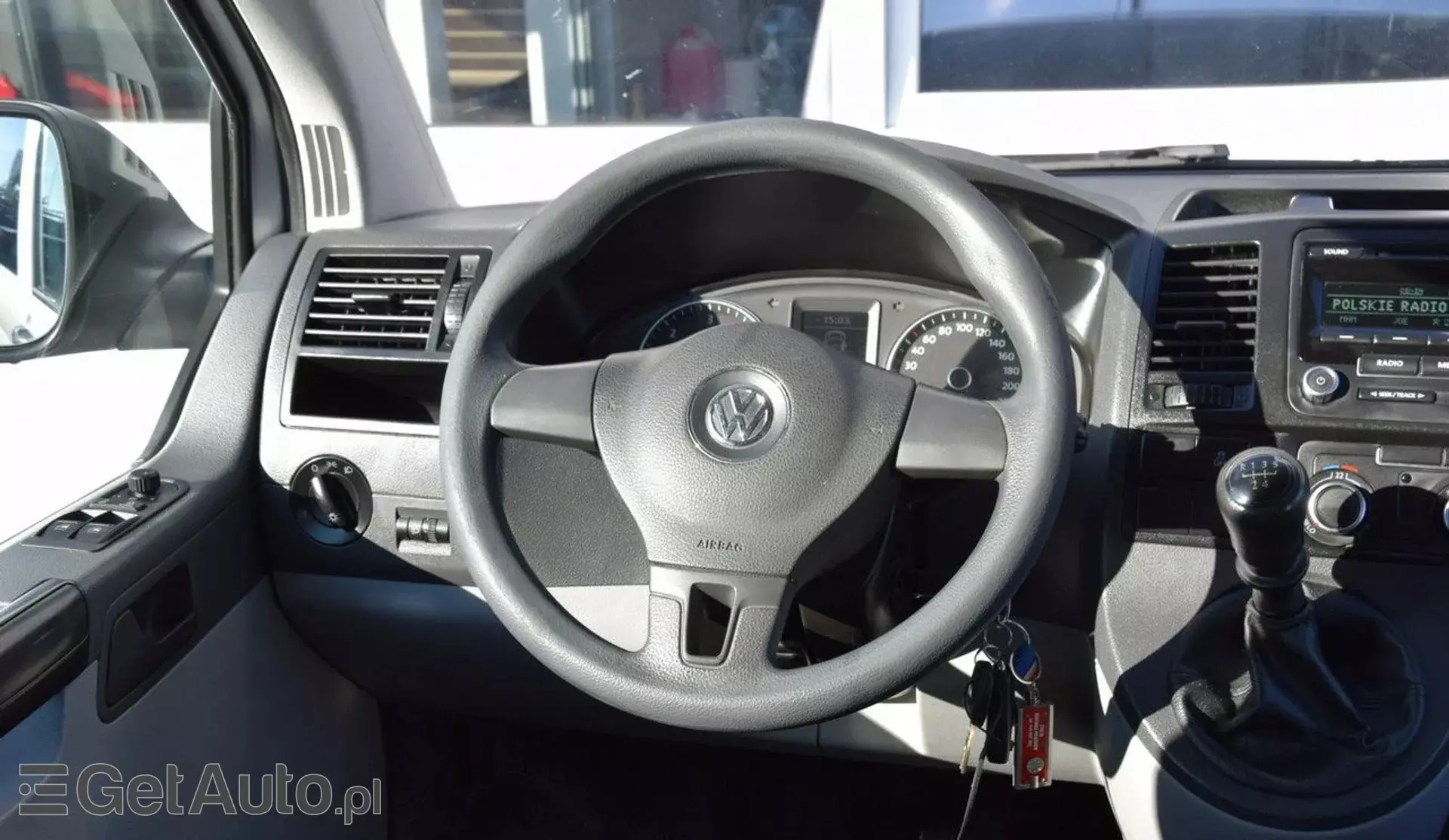 VOLKSWAGEN Transporter T6 